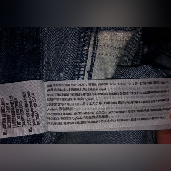 Hollister Super Skinny Stretch Hi Rise 7R - Picture 5 of 5